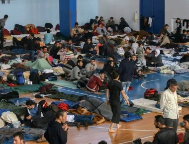 146 παράνομους μετανάστες κατάφεραν... και μετέφεραν σε μια μόνο ημέρα σε Λέσβο και Σάμο σκάφη του ΛΣ και της FRONTEX